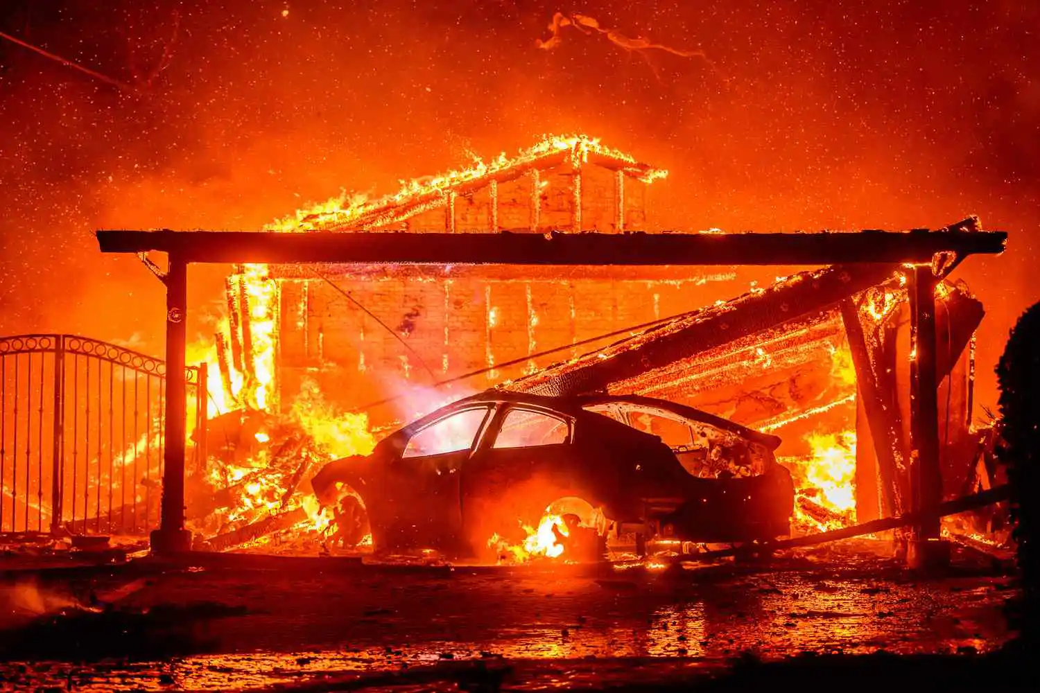 The Unfightable Fire: Los Angeles Faces a Devastating Crisis